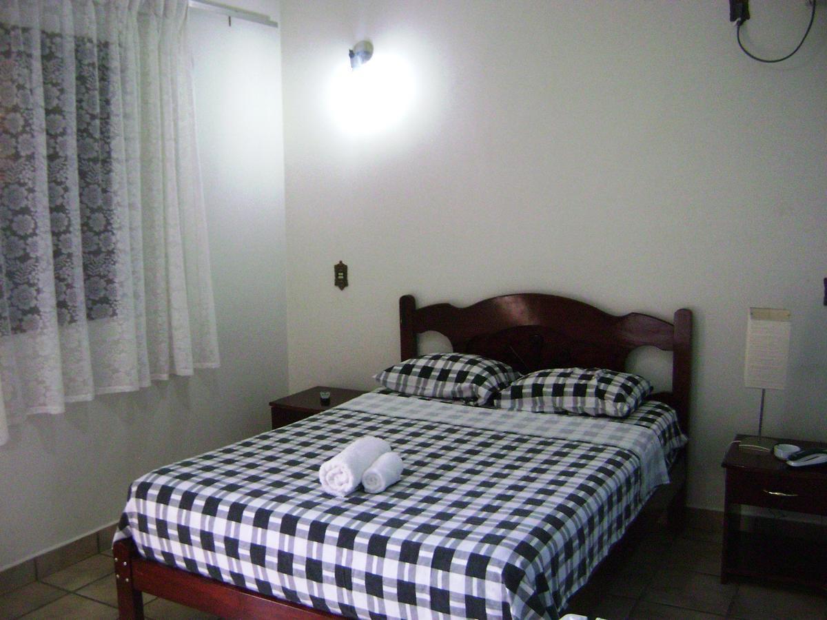 Hotel Colonial Lencois Paulista Exterior photo