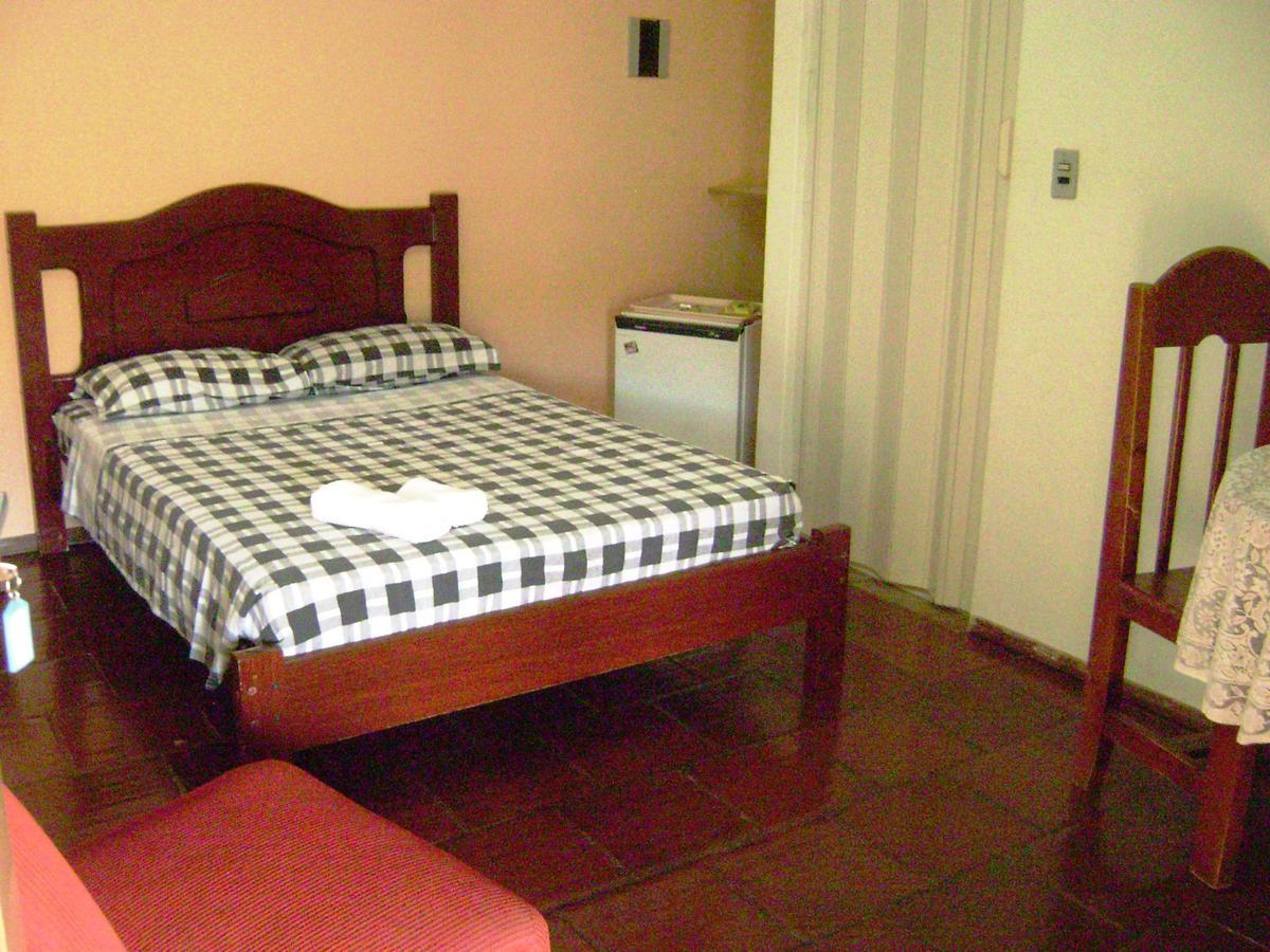 Hotel Colonial Lencois Paulista Exterior photo